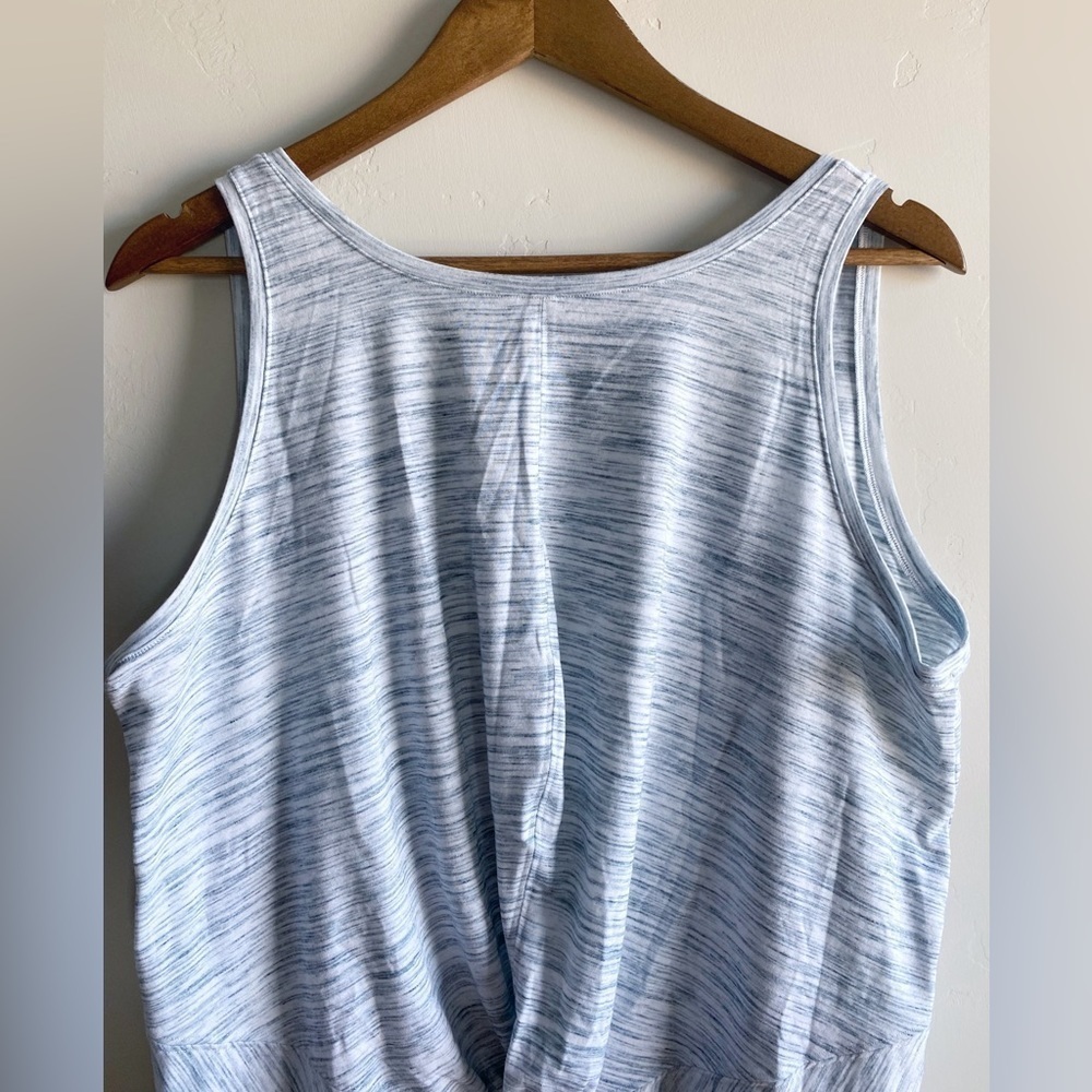 Athleta - Twisted Front Yoga Tank - Picture 3 of 9